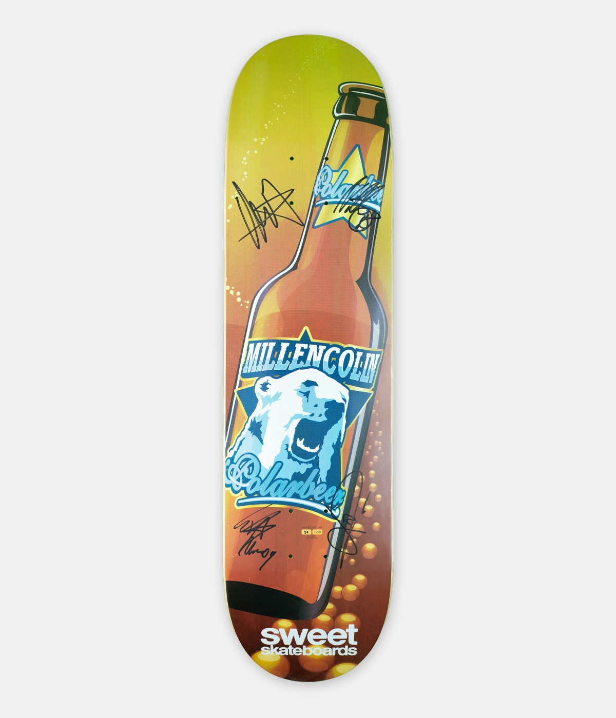 Skateboard Autographed Millencolin 57 Polarbeer 8"